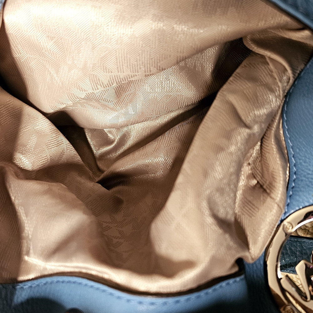 Authentic Michael Kors Blue Leather Shoulder Bag - Picture 7 of 12